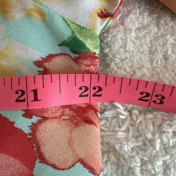 Fig & Flower V-Neck Floral 3/4 Sleeve Top Size L Festival Boho Feminine Fairy - Picture 11 of 14